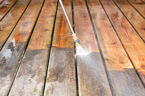 Best Deck Pressure Washing  in Bangor, ME